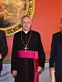 Przewodniczący Episkopatu wręczył papieskie medale prof. Tomaszowi Jasińskiemu i Pawłowi Wosickiemu