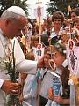 Przewodniczący Episkopatu: św. Jan Paweł II jest przykładem dbałości o dobro najmłodszych