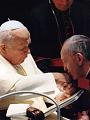Franciszek do młodzieży o wielkim świadectwie Jana Pawła II