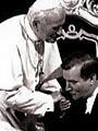 Ks. dr Andrzej Dobrzyński: Św. Jan Paweł II nie był politykiem, lecz liderem duchowym