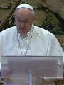 Papież w orędziu Urbi et Orbi: Niech Boże Narodzenie będzie dla wszystkich okazją do ponownego odkrycia rodziny jako kolebki życia i wiary
